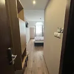 Bed & Breakfast Centrál Borház - étterem és Panzió