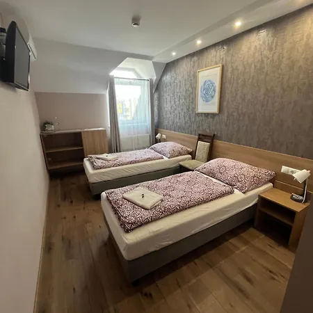Panzio Bed & Breakfast Erd
