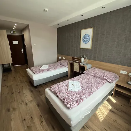 Centrál Borház - étterem és Panzió Panzió Érd