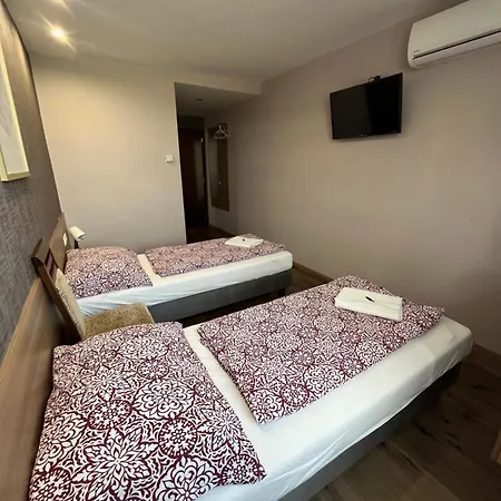 Centrál Borház - étterem és Panzió Panzió