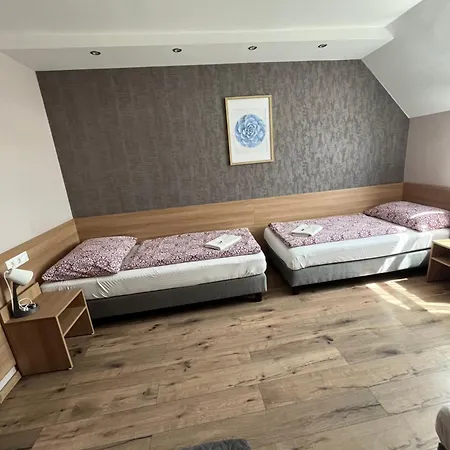 Panzio Bed & Breakfast 3*